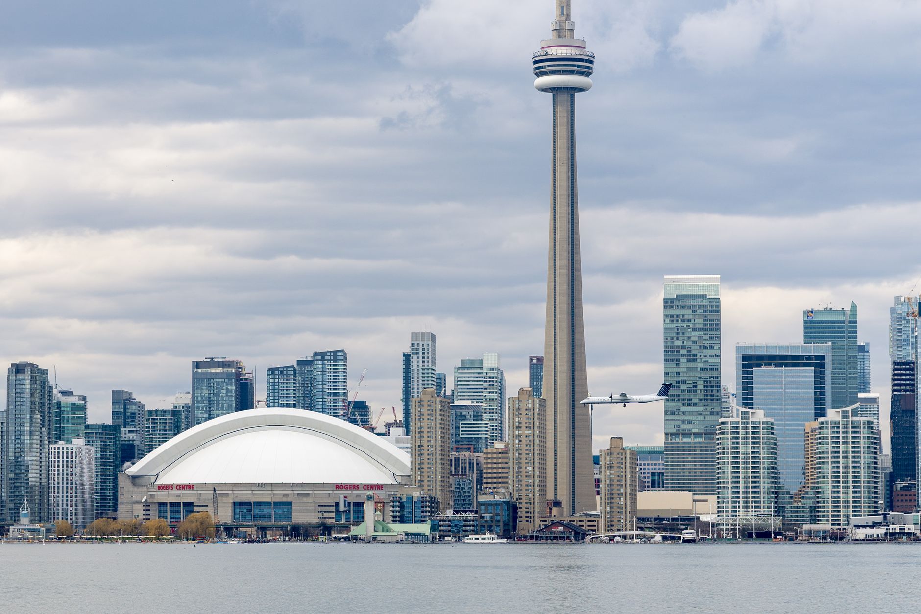 Vince Lombardi Trophy comes to Toronto's CNE for NFL Experience Sept. 5-7