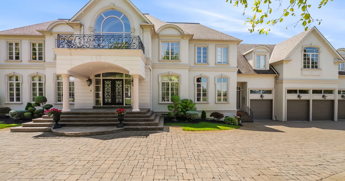 Markham estate "Grand Palazzo Cachet" lists for $8.8 million with Italian Renaissance design