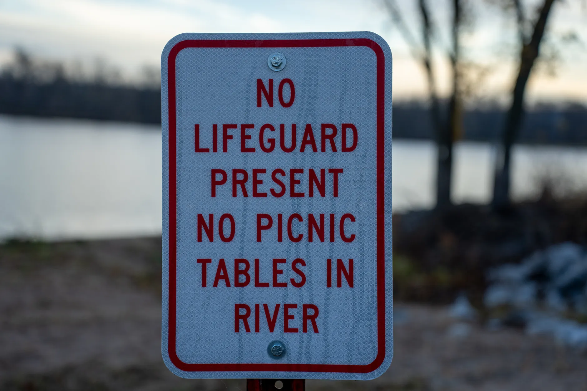 Fecal bacteria closes Sturgeon River swim spots in St. Albert