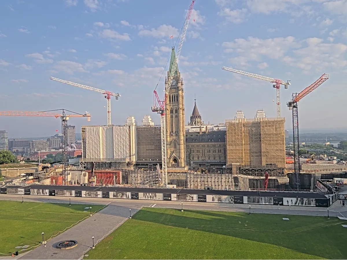 Smoke from northern Quebec fires reduces air quality in Ottawa through Monday