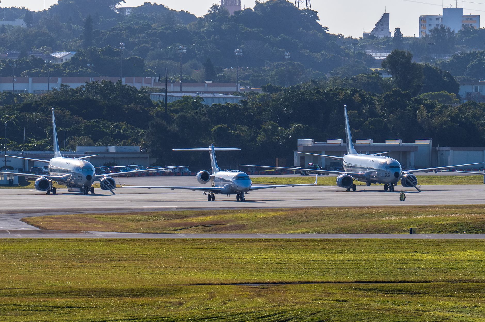 Flair Airlines pilots ratify three-year contract after 10 months of talks