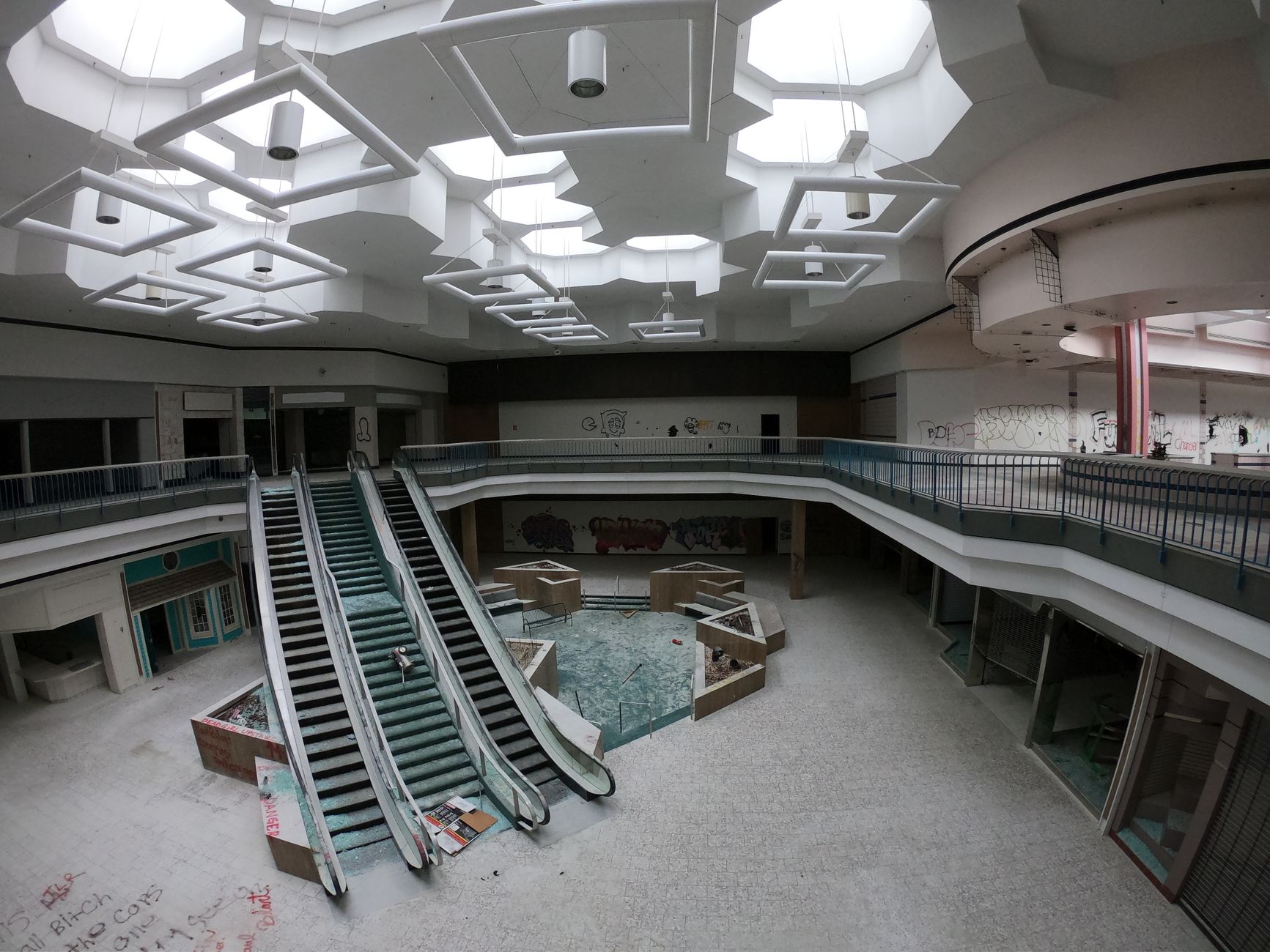 Woodbine Mall's liminal spaces are becoming a roller rink this fall in Etobicoke