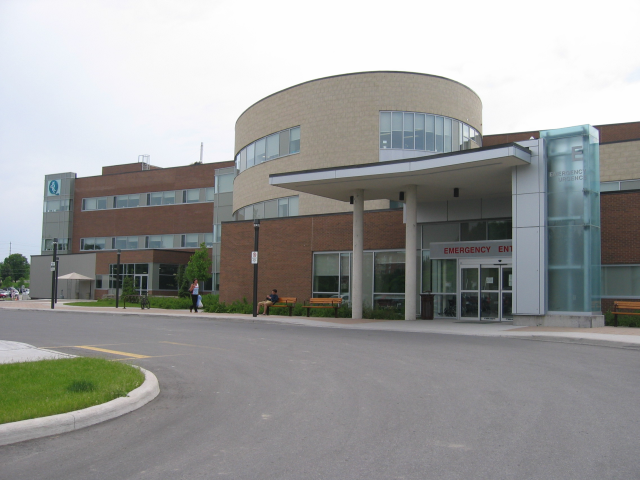 Hospital workers demand reversal of 101 job cuts at Queensway Carleton