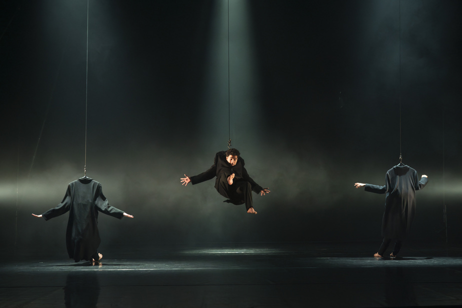 La chute des anges at TOHU interrogates humanity in a world of machines through French circus artistry