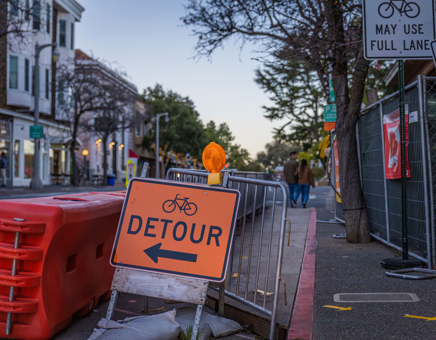 Road closures grip Toronto this weekend for festivals, races and parades