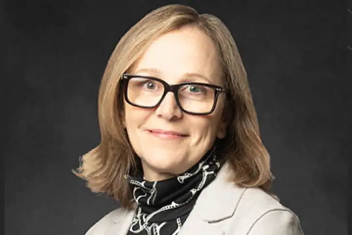 Alberta auditor general expects to finish health-contract probe by year-end