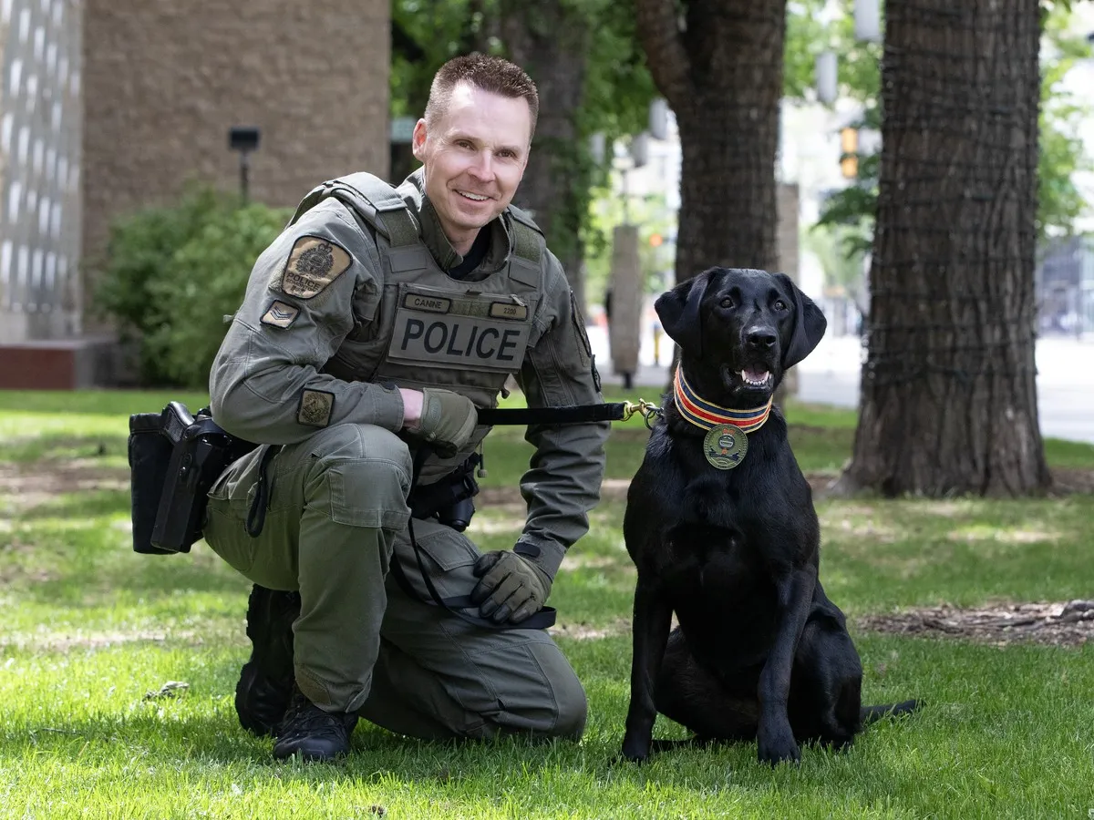 34 new Edmonton police officers graduate, including two canines