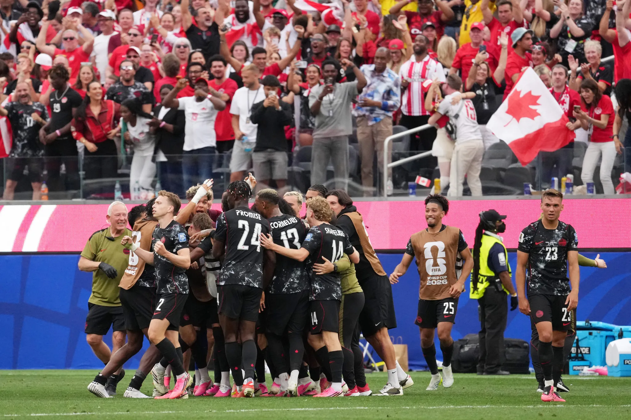 Canada advances to World Cup Round of 16 with 1-0 win