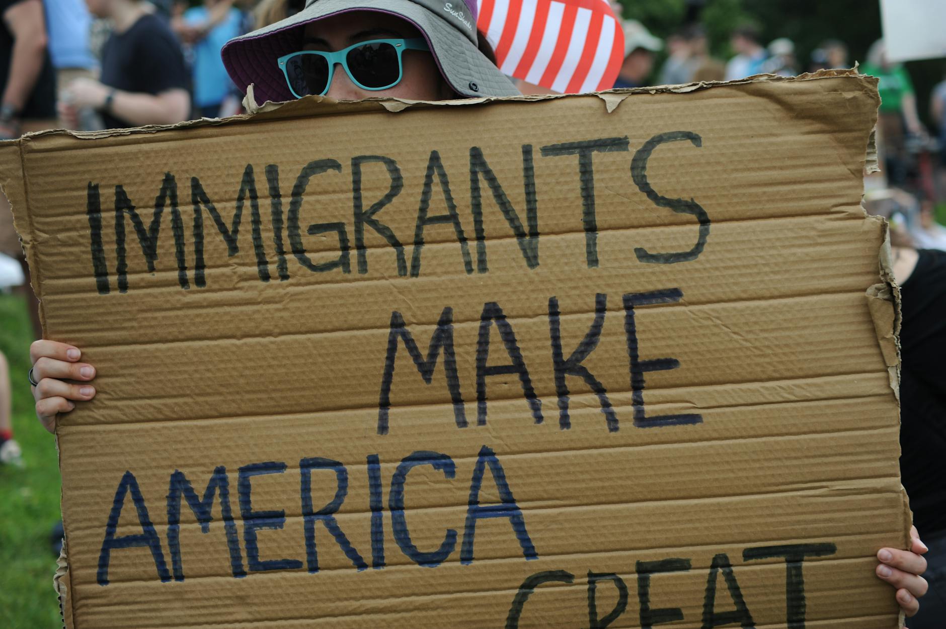 Immigration court cases quadrupled since 2020, lawyers blame automation