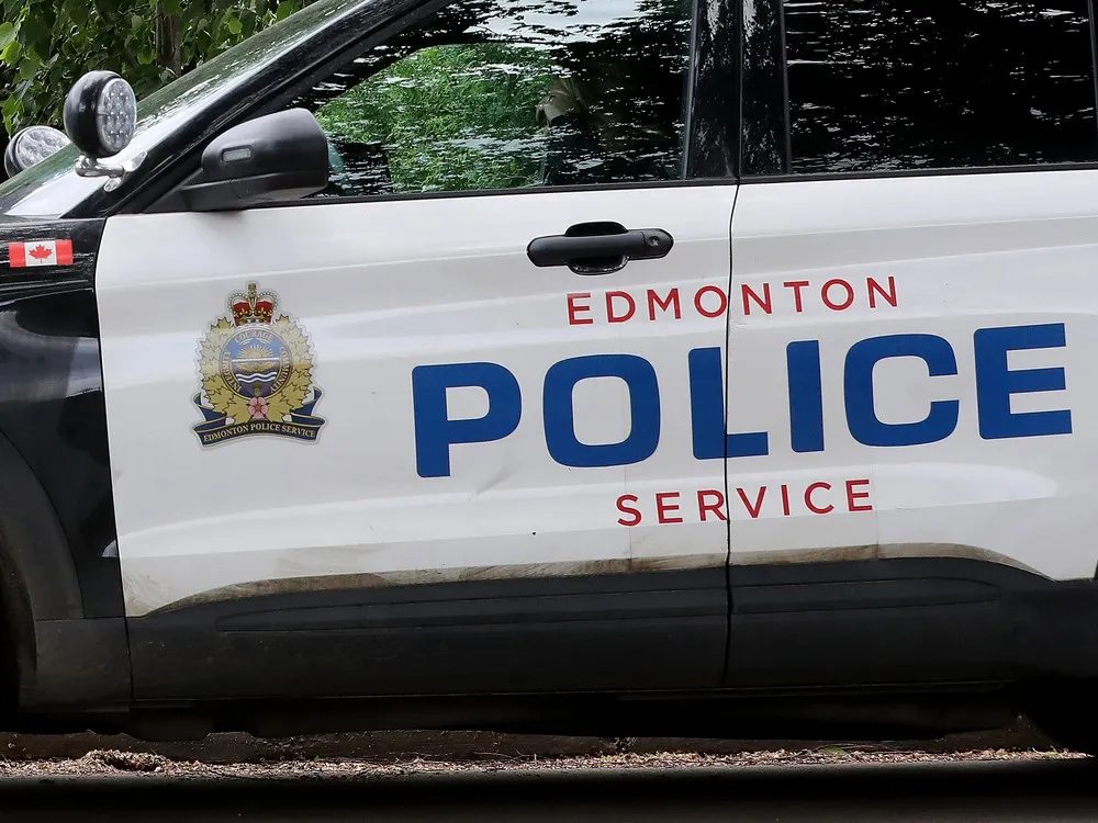 Edmonton officer gets reprimand for erratic driving