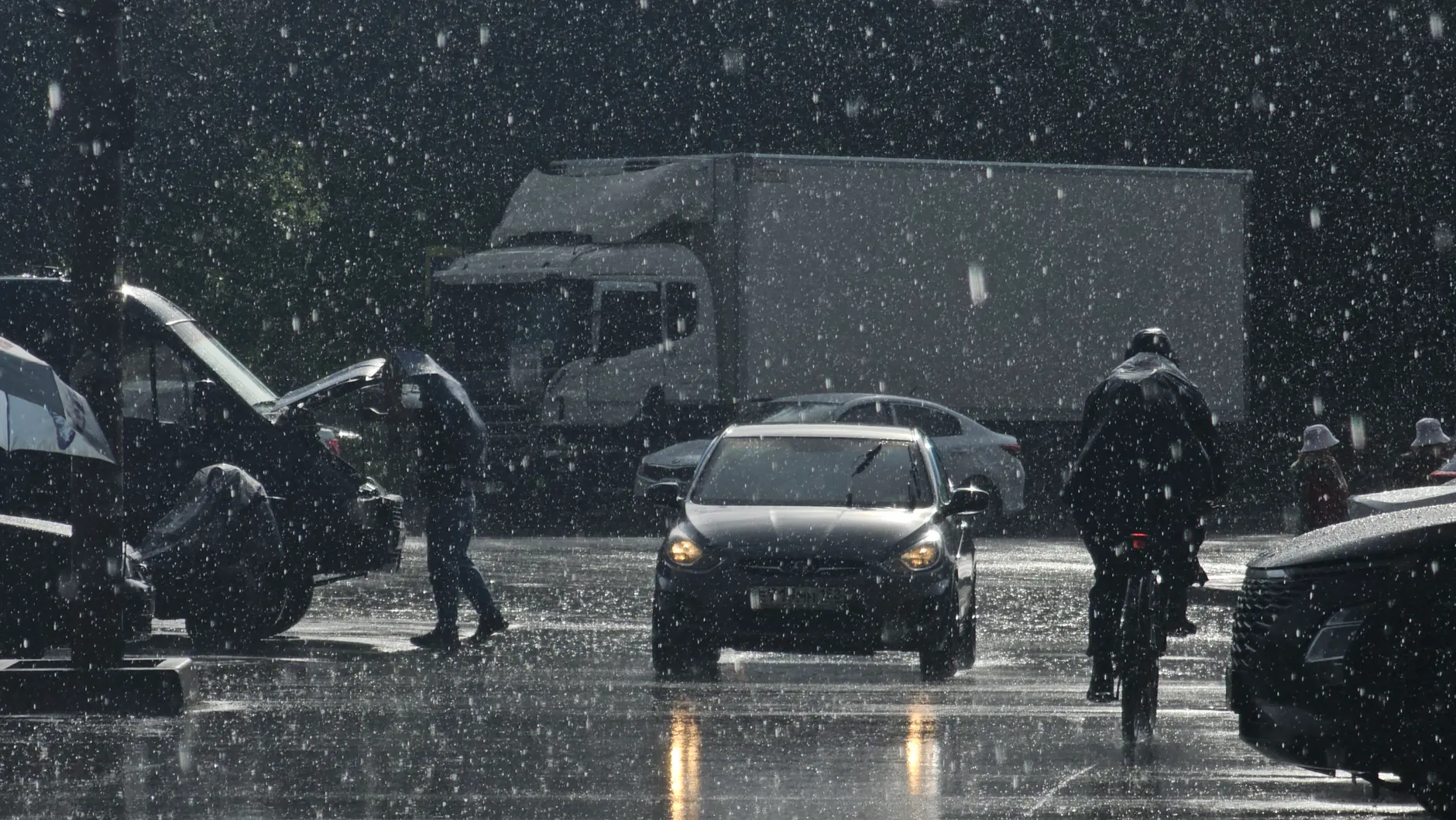 Heavy Rain Forecast for Calgary This Weekend