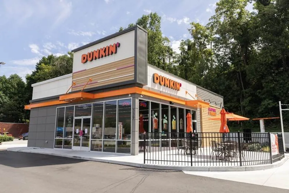 Dunkin' scouting North Shore suburbs for new Quebec locations with drive-thru focus