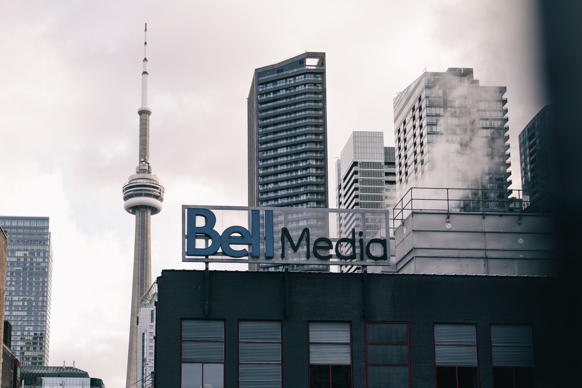 Bell investigating 911 outage that disrupted six Canadian provinces early Thursday