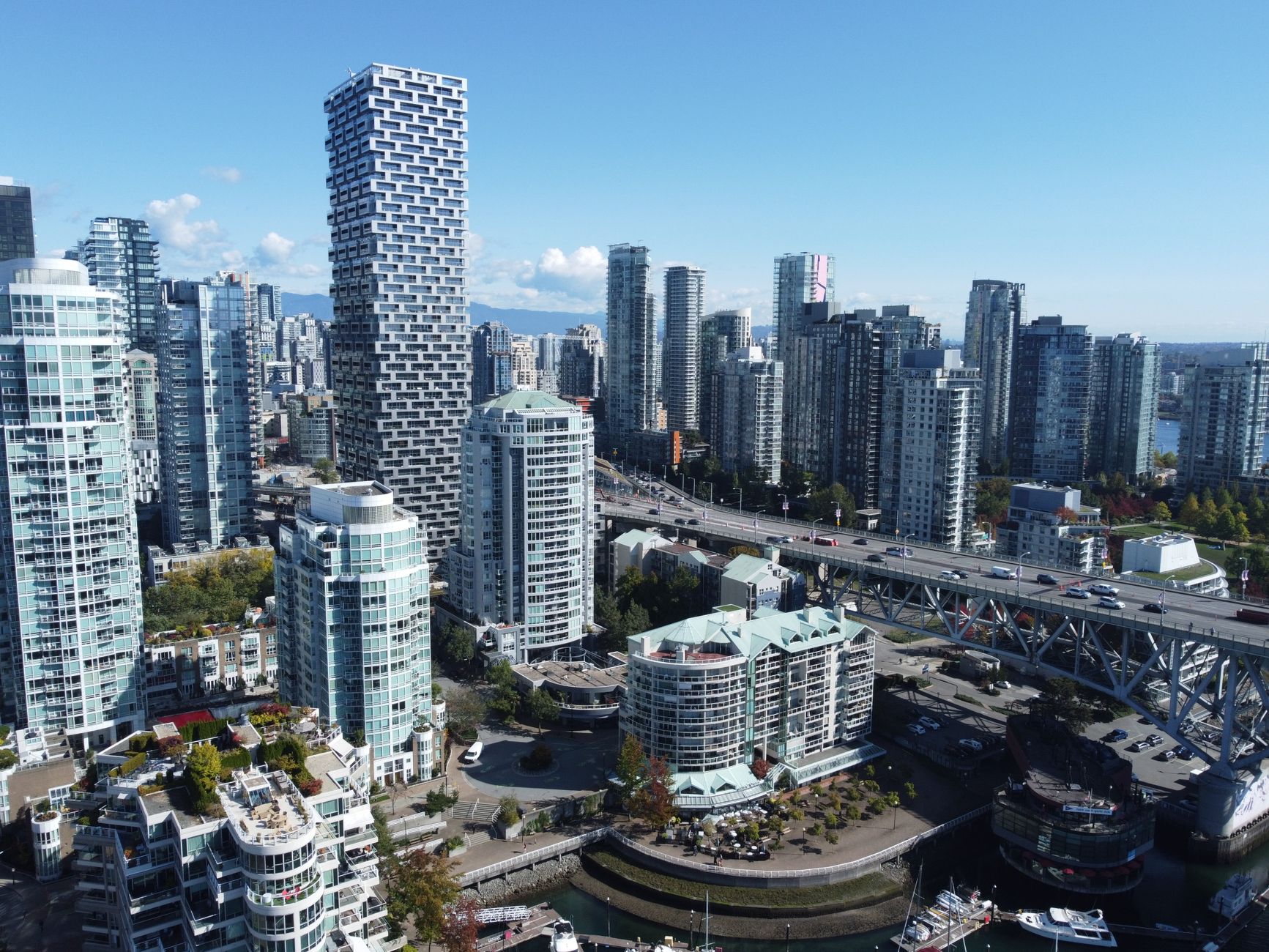 Metro Vancouver's top executive saw pay drop to $567,000 in 2025