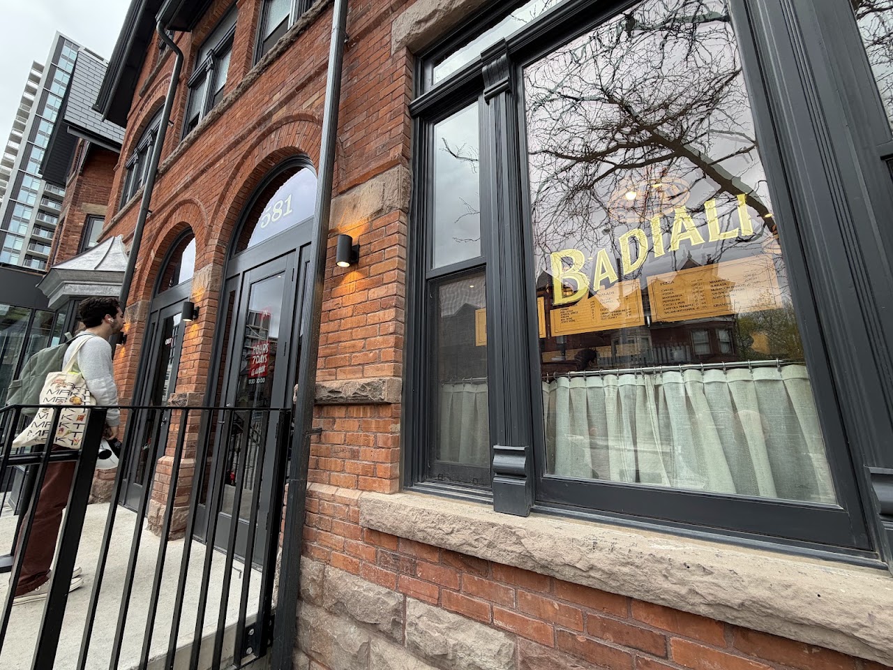 Two Canadian pizza chefs rank among world's top 100 artisans