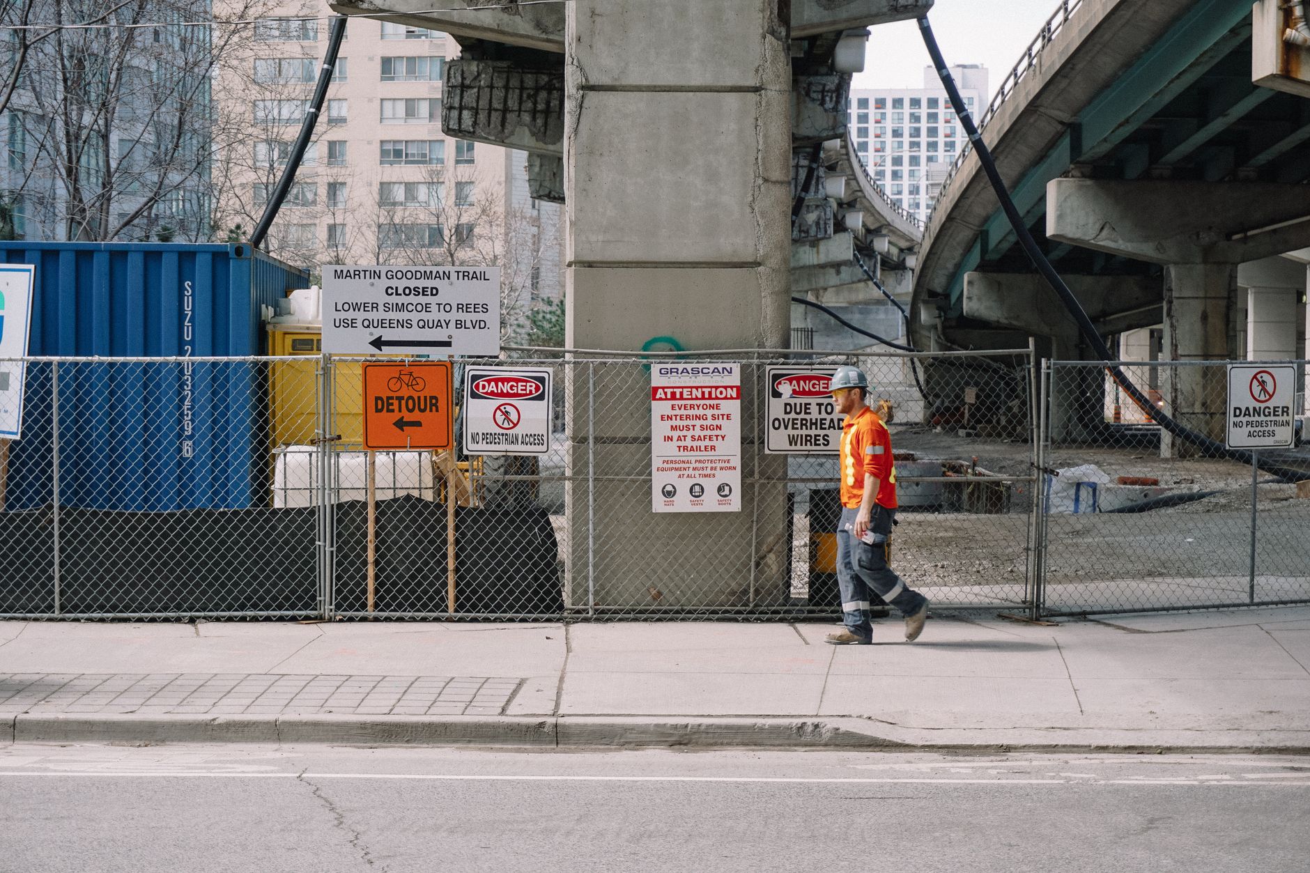Canada's public sector job losses hit nearly 150,000 since May