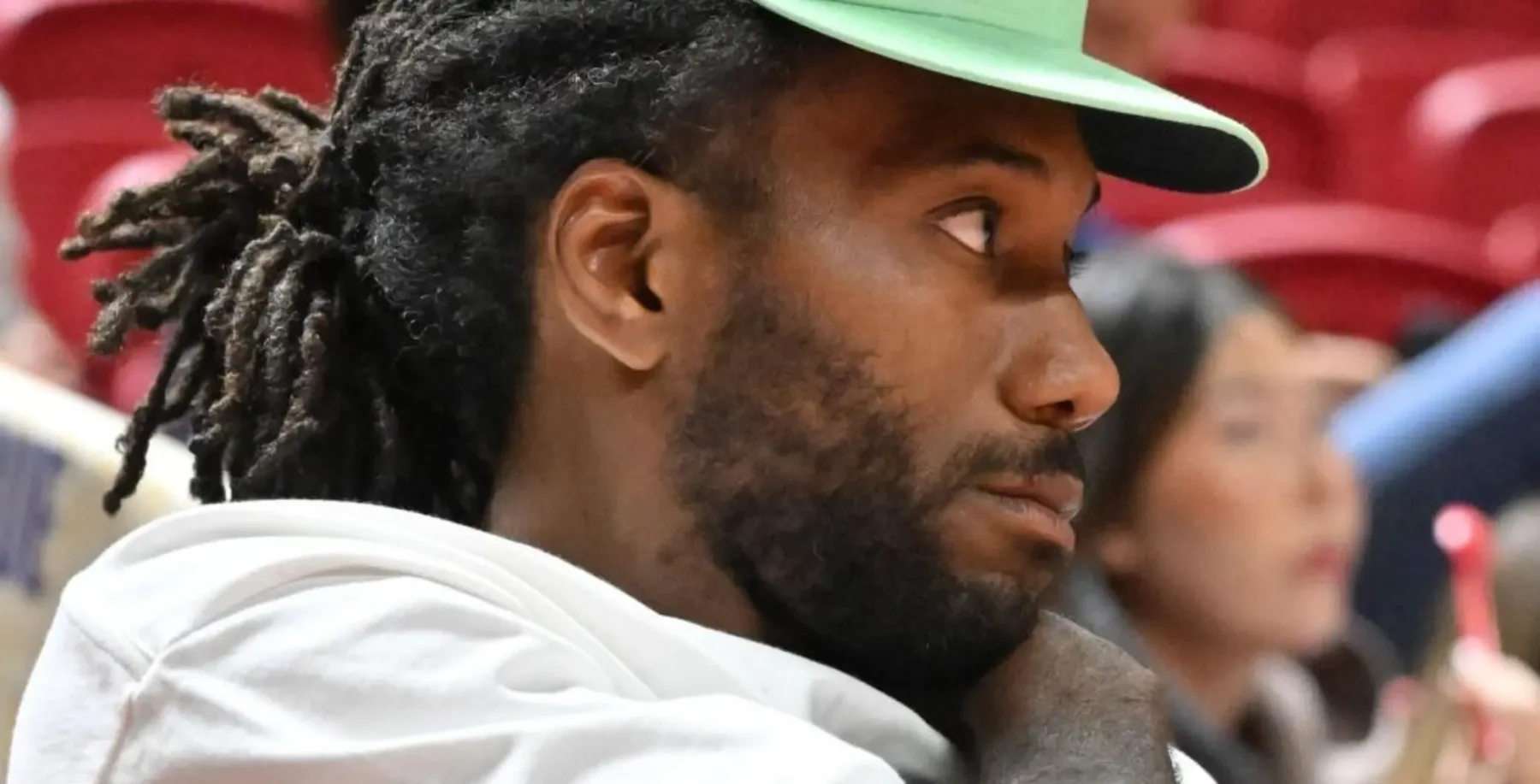 Kawhi Leonard shows continued ties to Raptors despite NBA investigation into Clippers