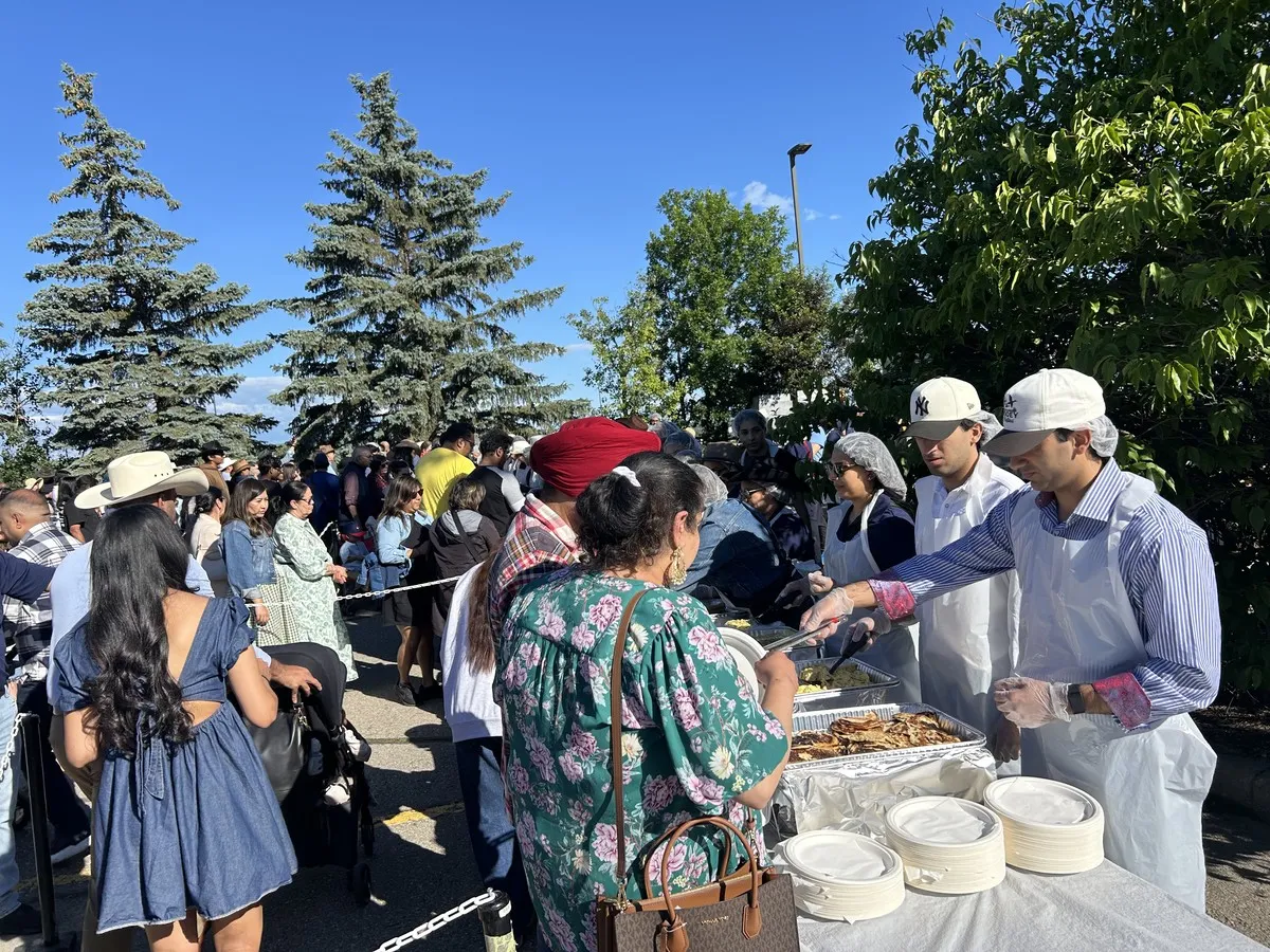 Ismaili Muslim Community serves thousands at 29th annual Stampede breakfast