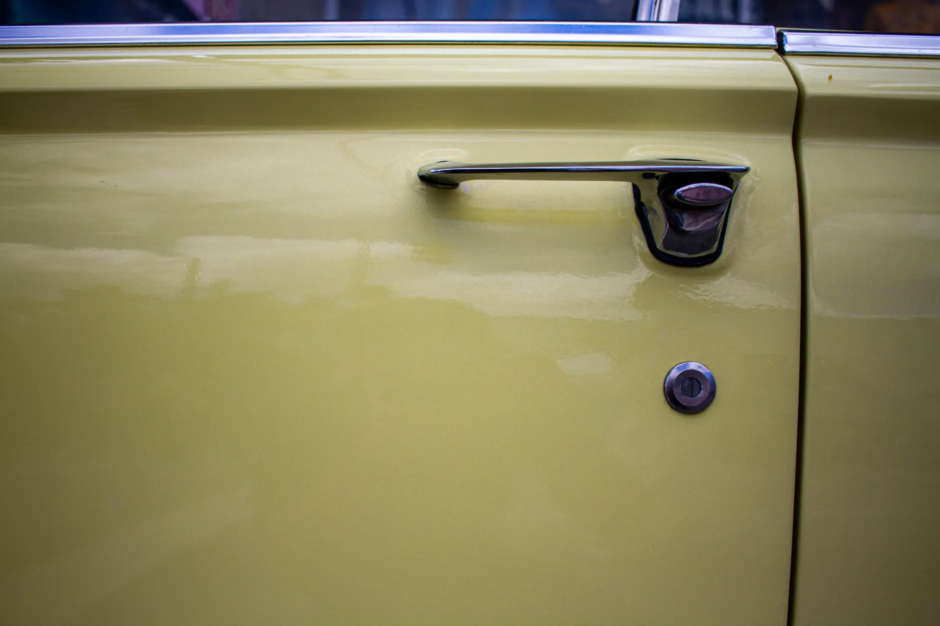 Thefts from vehicles surge 35% in Ottawa's west and south end over the summer