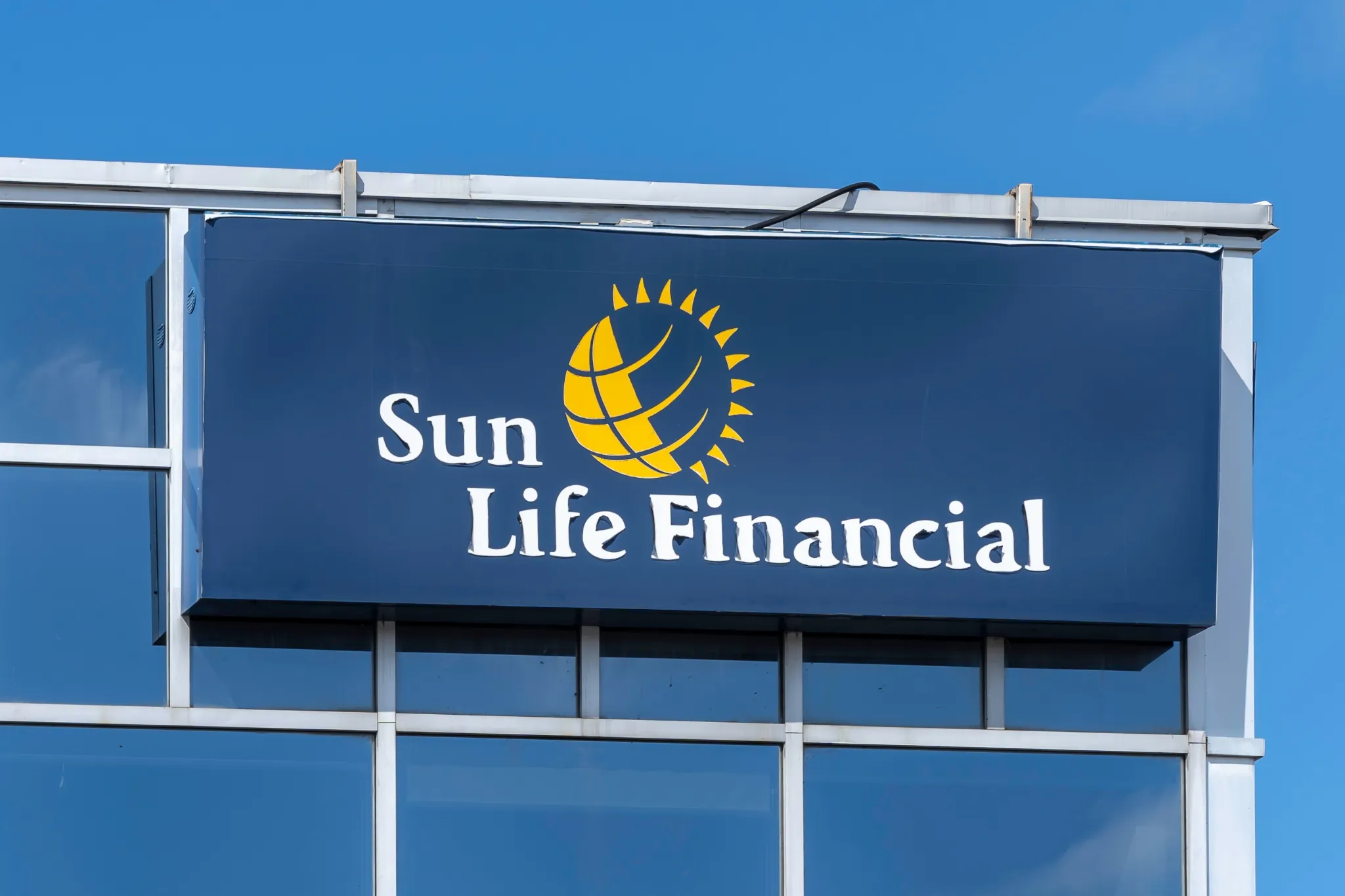 Sun Life agrees to $213.5M settlement for overcharged insurance policyholders