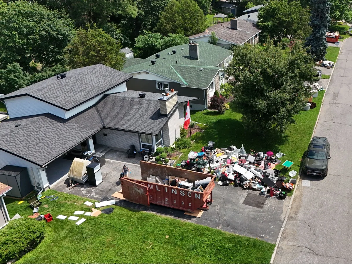 Ottawa city council approves flood relief package as cleanup continues