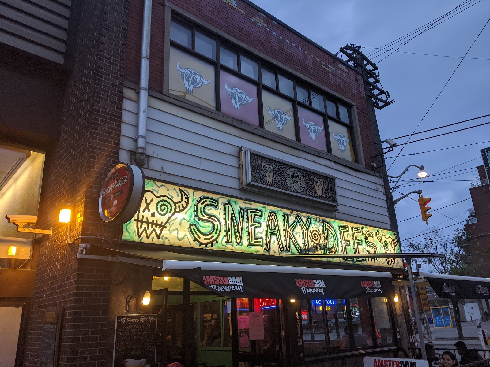 Sneaky Dee's survives condo threat after RBC bank branch owner disputes developer's plans
