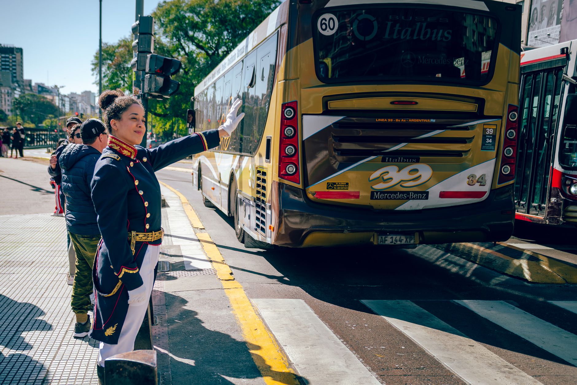 City puts more peace officers on Edmonton transit as 70,000 students return to school