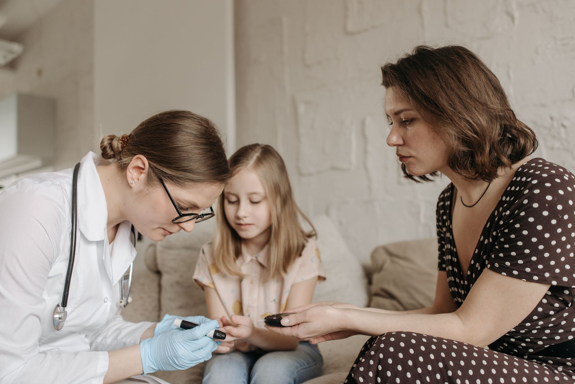 Canadian families now paying $21,115 yearly for health care through taxes, study finds