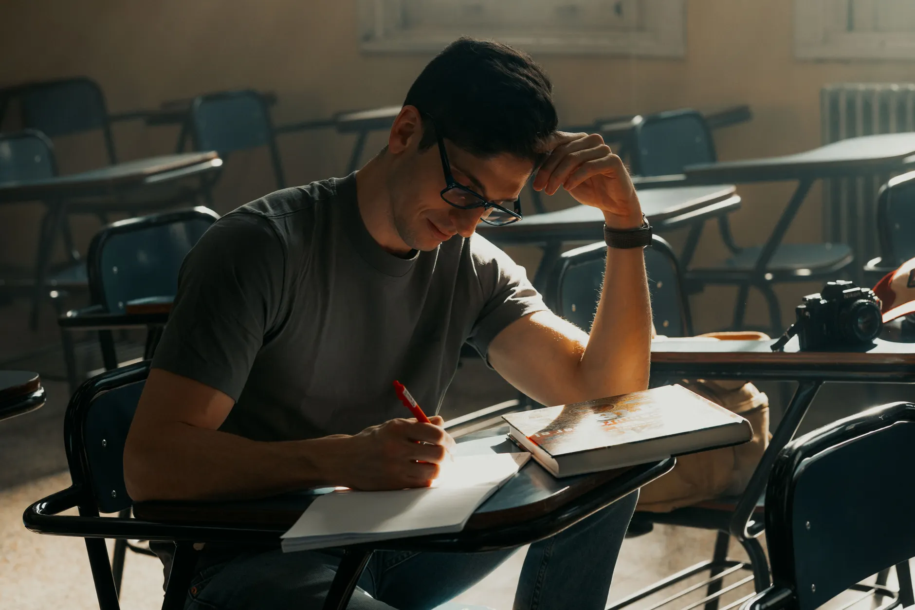 One in five Quebec adults can't read well enough to navigate daily life; Literacy Unlimited working to close the gap
