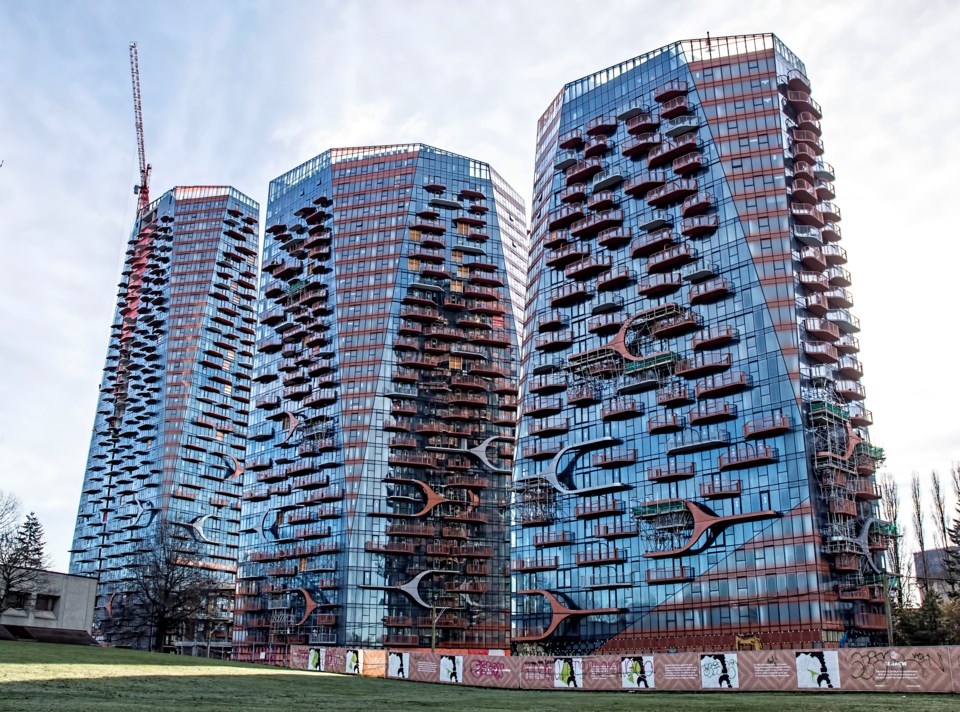 Sen̓áḵw penthouse pulled after premature price reveal