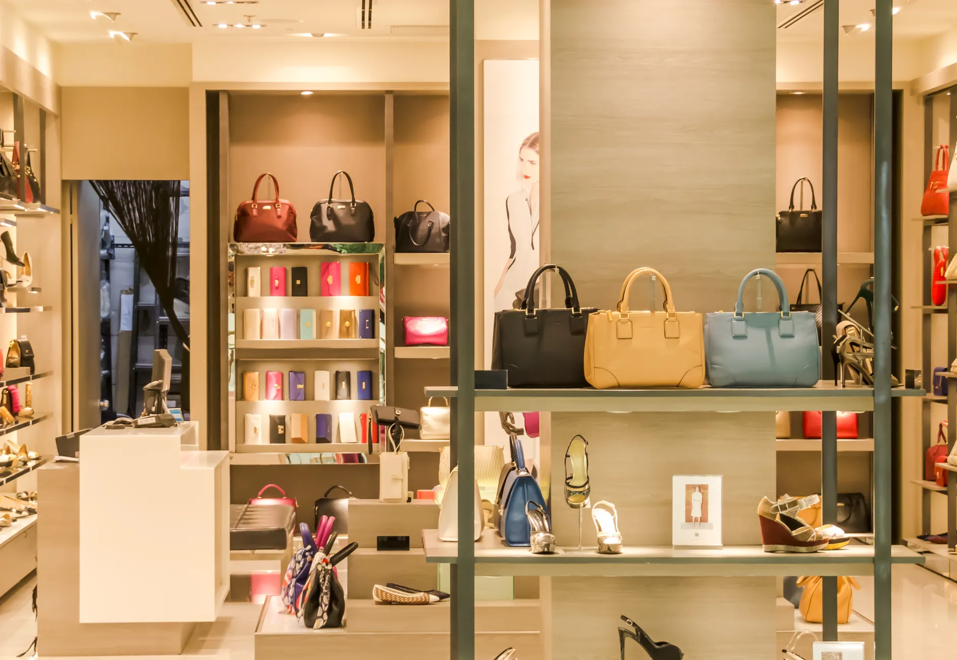 Calgary police seek three suspects in two designer-goods thefts from downtown boutique