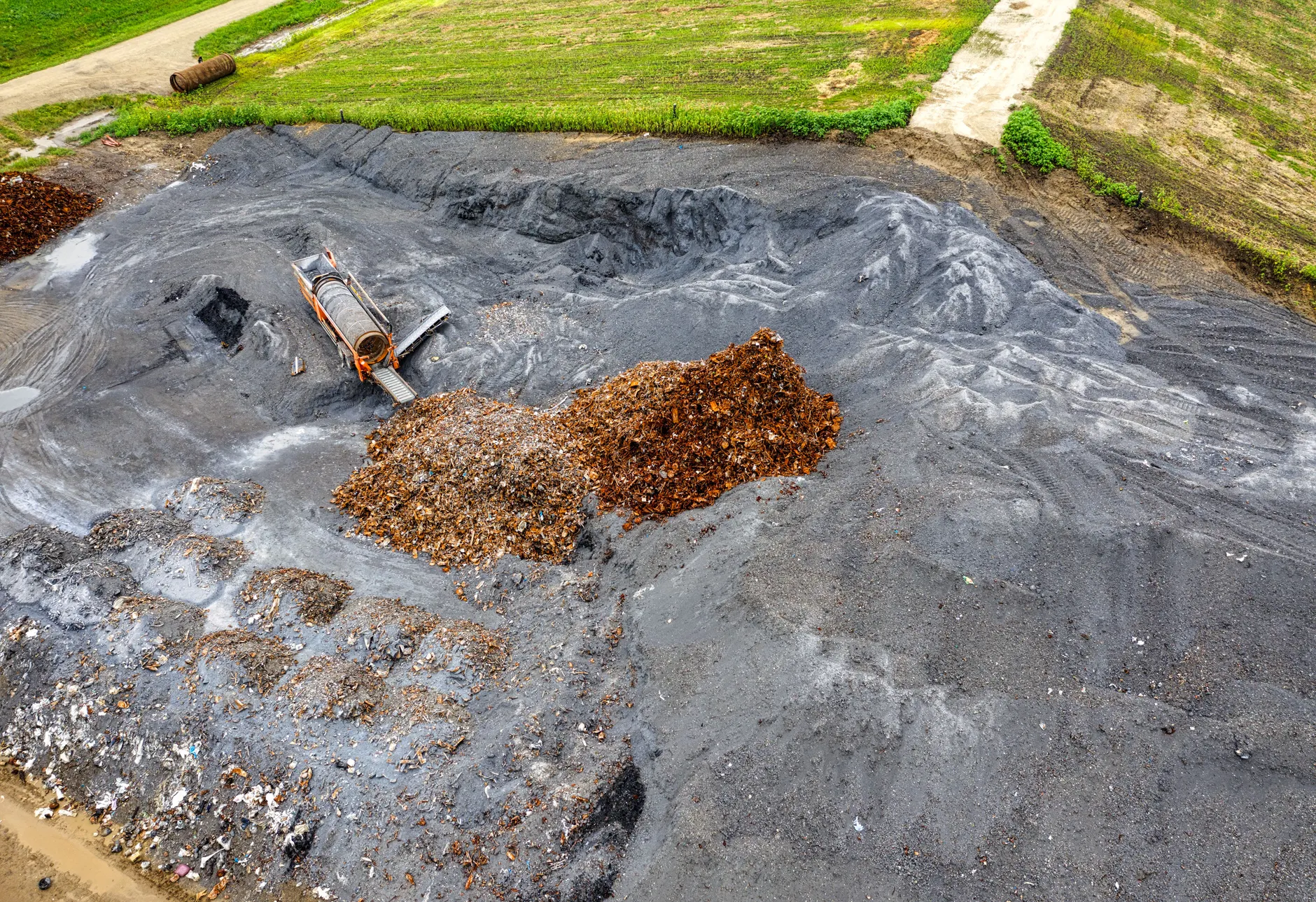 Landfill's cleanup claims questioned by drone footage