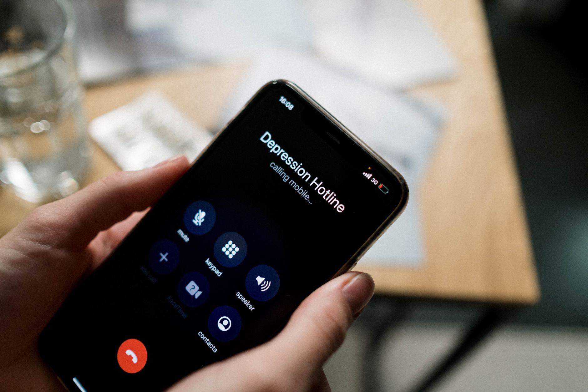 Kids Help Phone reports 24% surge in overnight texts from young people seeking mental health help