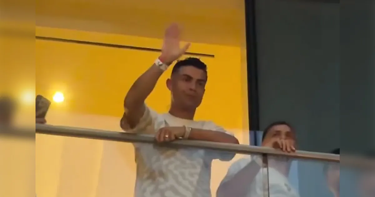 Cristiano Ronaldo greeted by thousands of fans outside Delta Hotel ahead of Portugal match