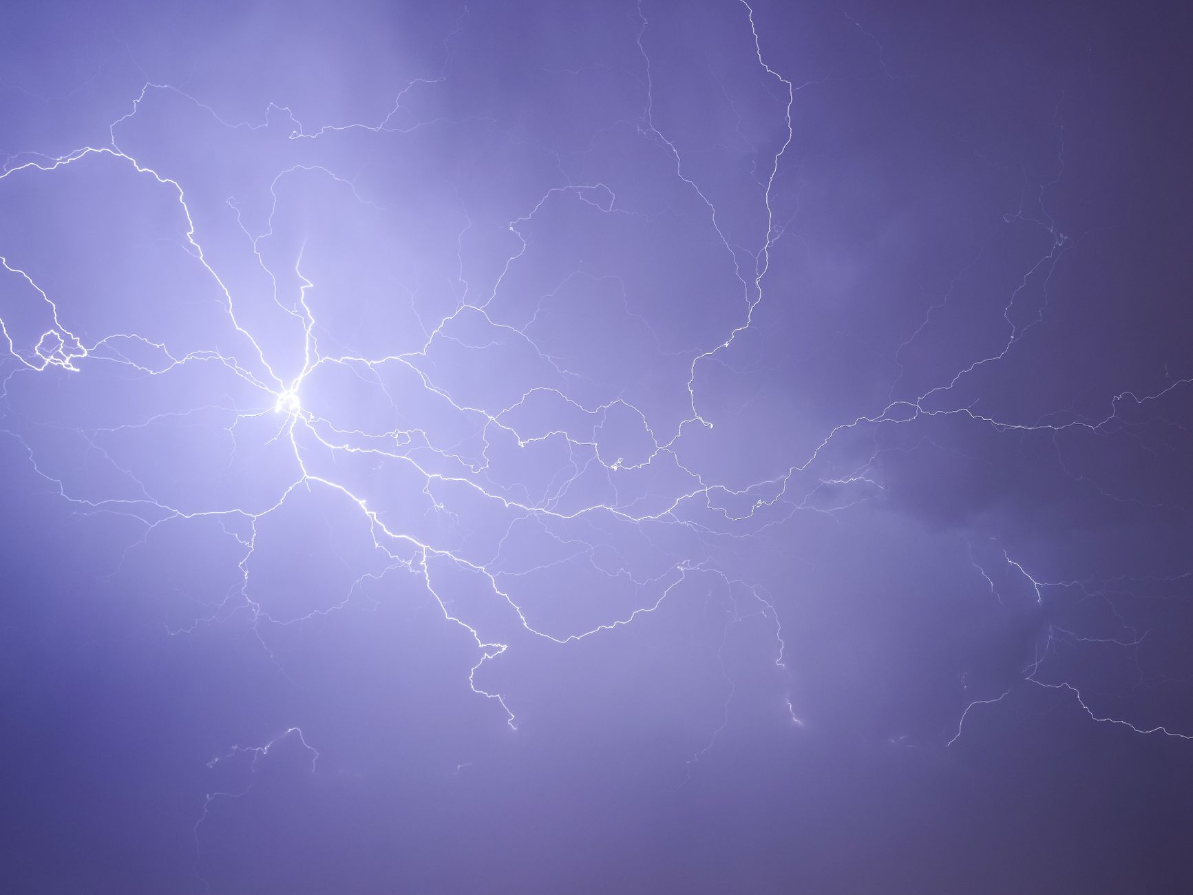 Severe thunderstorms with golf-ball-sized hail set to strike Calgary today