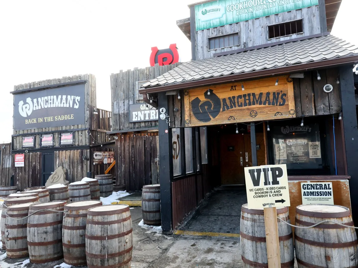 Country Thunder venues offer free and discounted tickets to disappointed fans