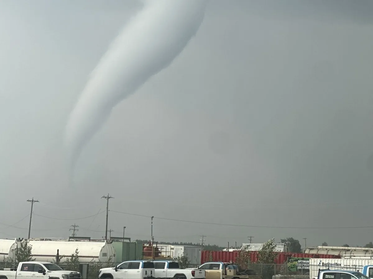 Tornado destroys four buildings on Rocky Mountain House farm, damages 40+ homes