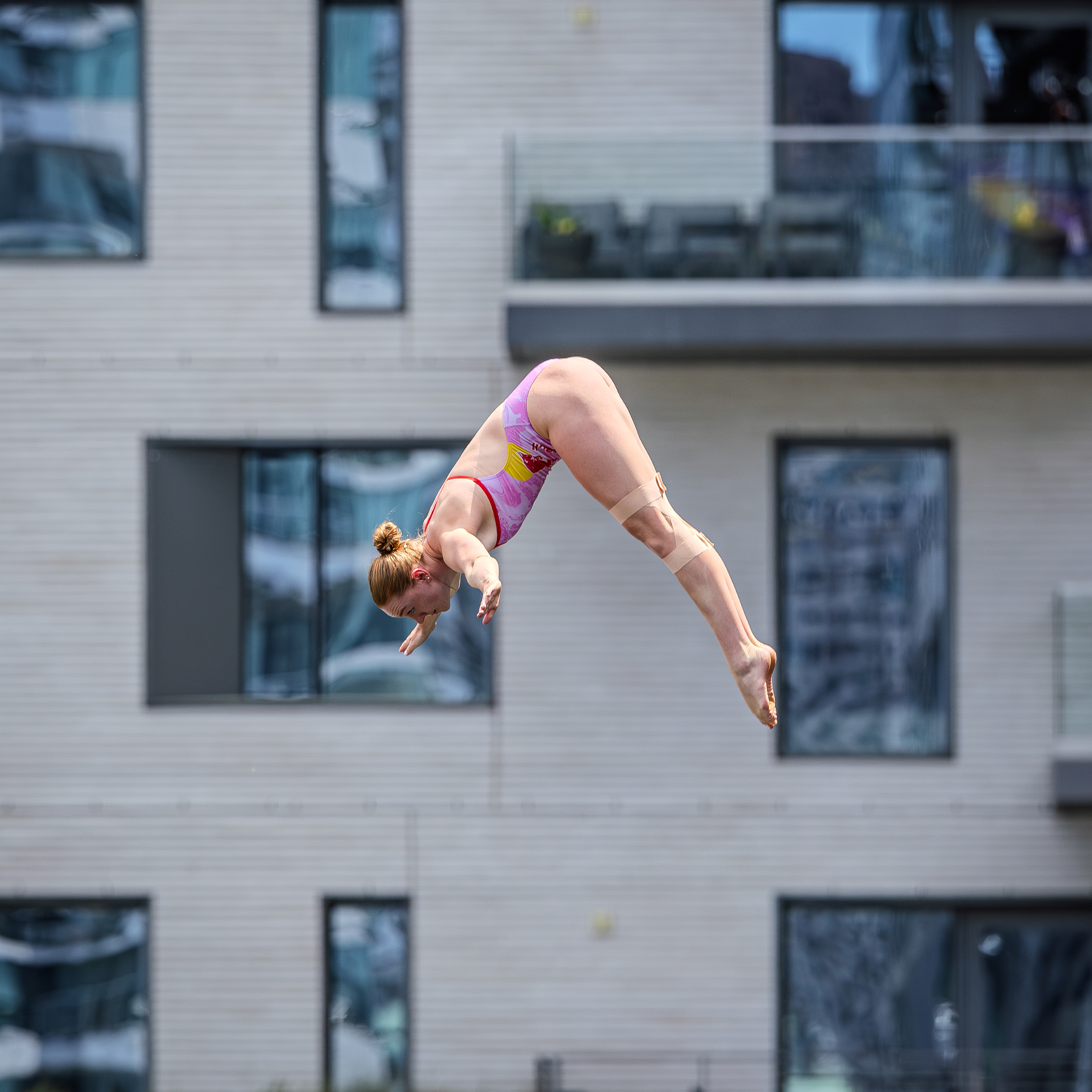 Montreal-based diver Molly Carlson readies first 27-metre cliff dive attempt Aug. 27