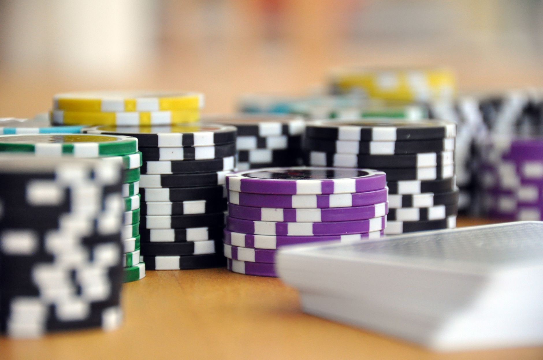 Alberta's regulated online gambling market launches Monday with 20+ operators