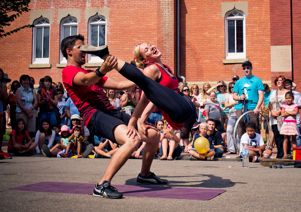 Houdini magic show at Edmonton Fringe amazes with escapes and illusions