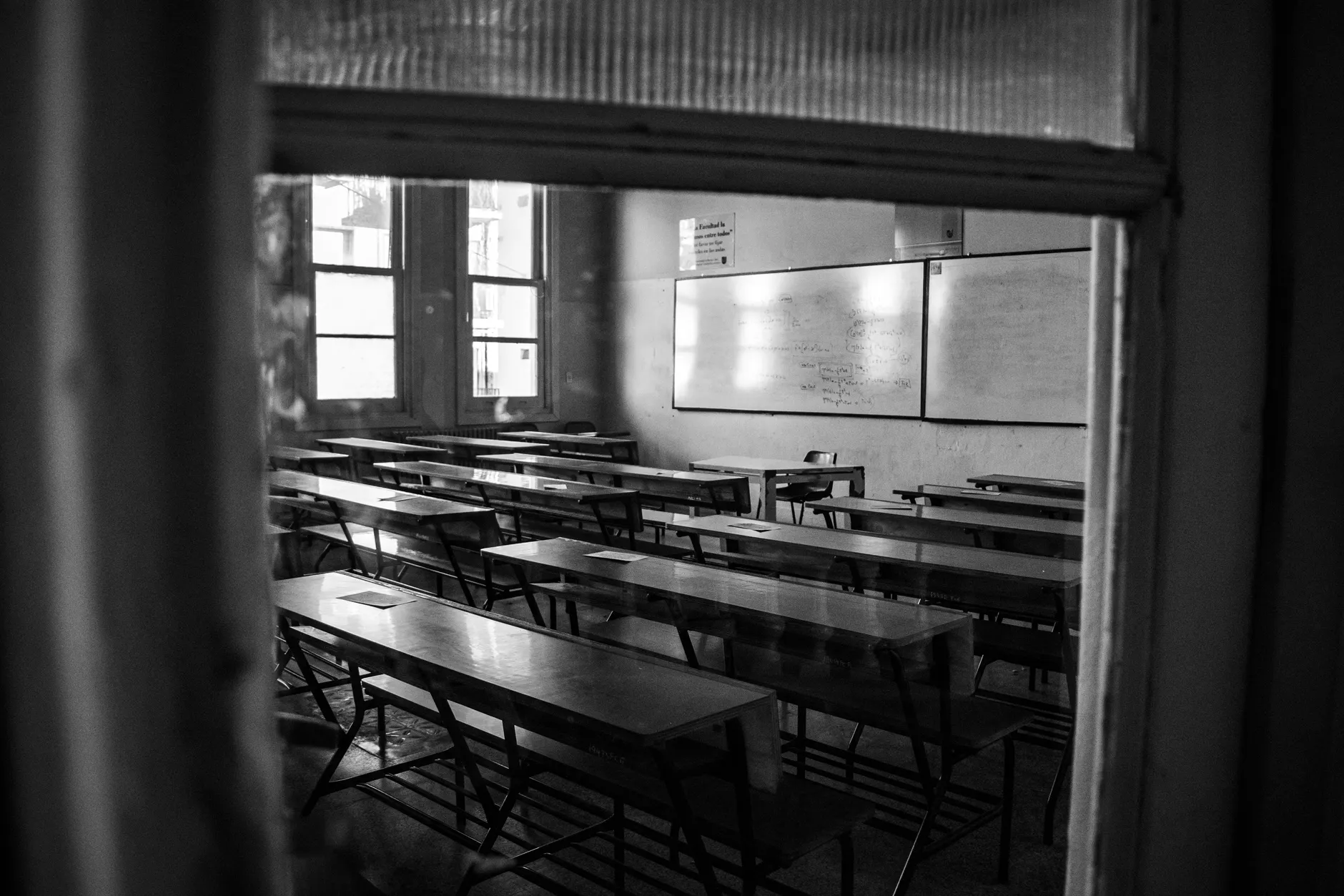 Canada's largest language school ILAC shuts down, leaving 1,362 students without programs