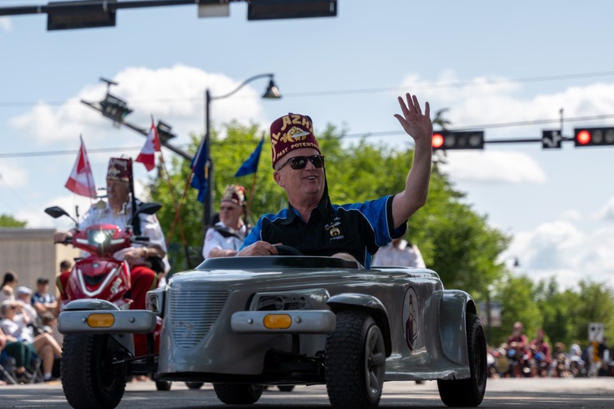 Okotoks Parade returns Saturday with new route, 'Movin' and Groovin'' theme