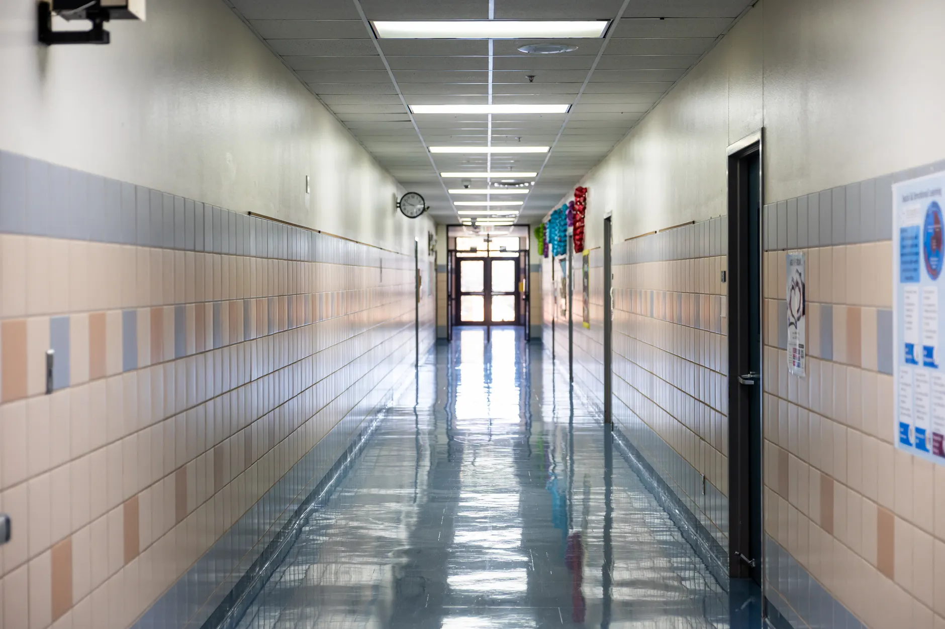 Alberta delays school flag policy to clarify rules after confusion over restrictions