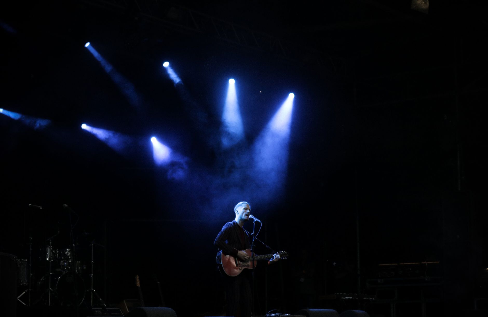 Glen Hansard, Oscar-winning Once musician, mourned by Bono and Eddie Vedder in Dublin