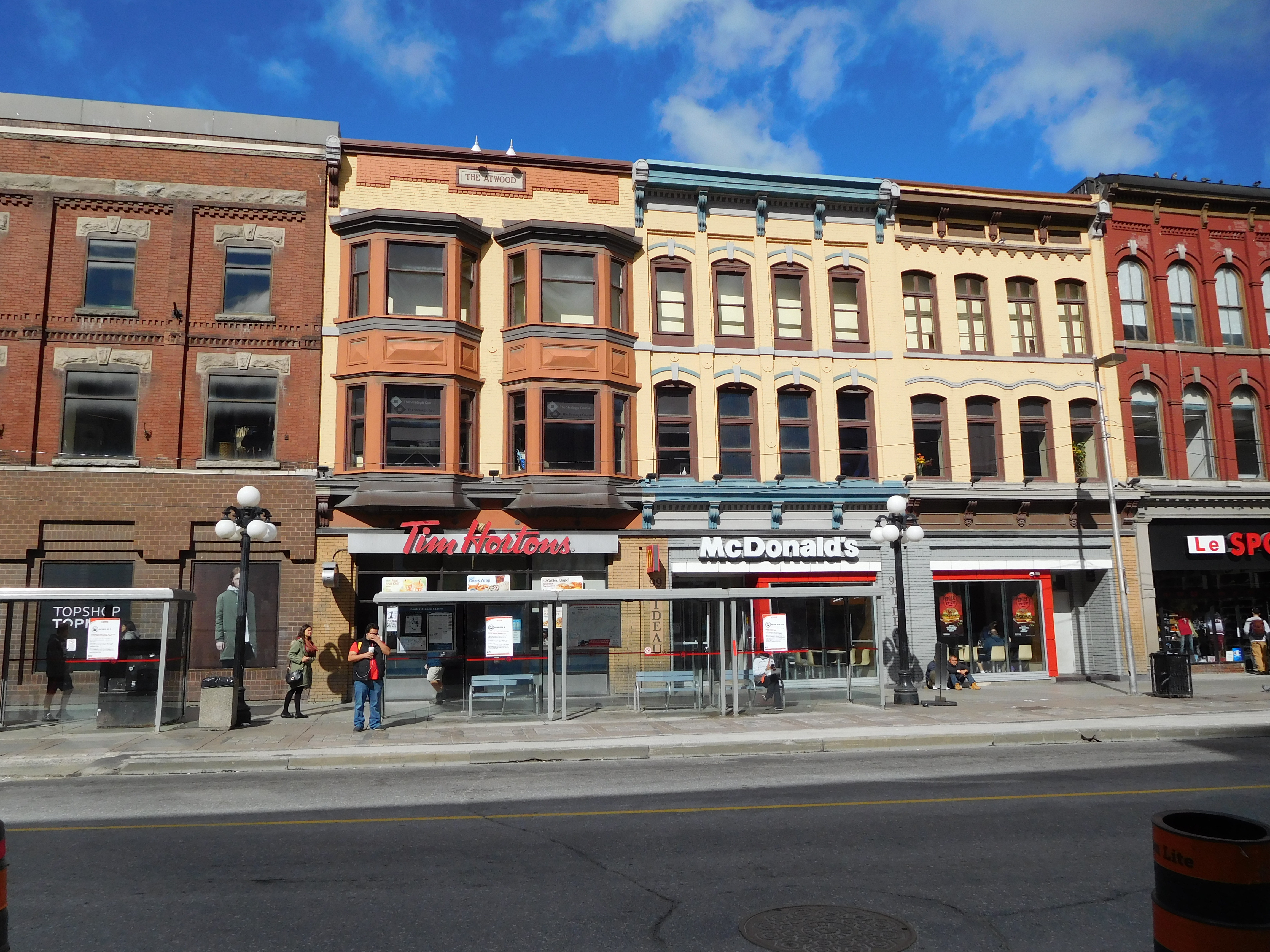 Ottawa police arrest 17 people in week-long retail theft enforcement on Rideau Street