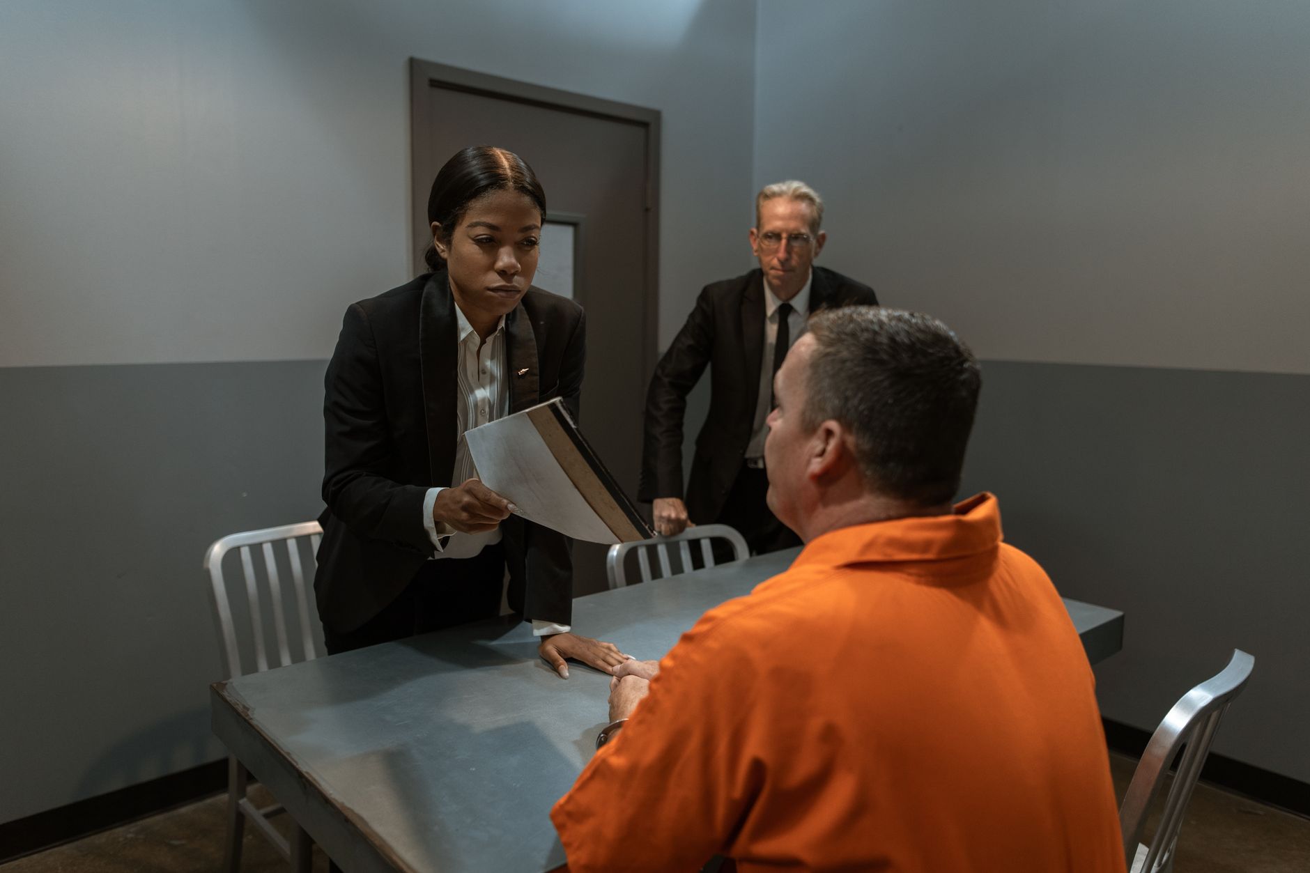New Bail and Sentencing Law Takes Effect, Dividing Police and Experts