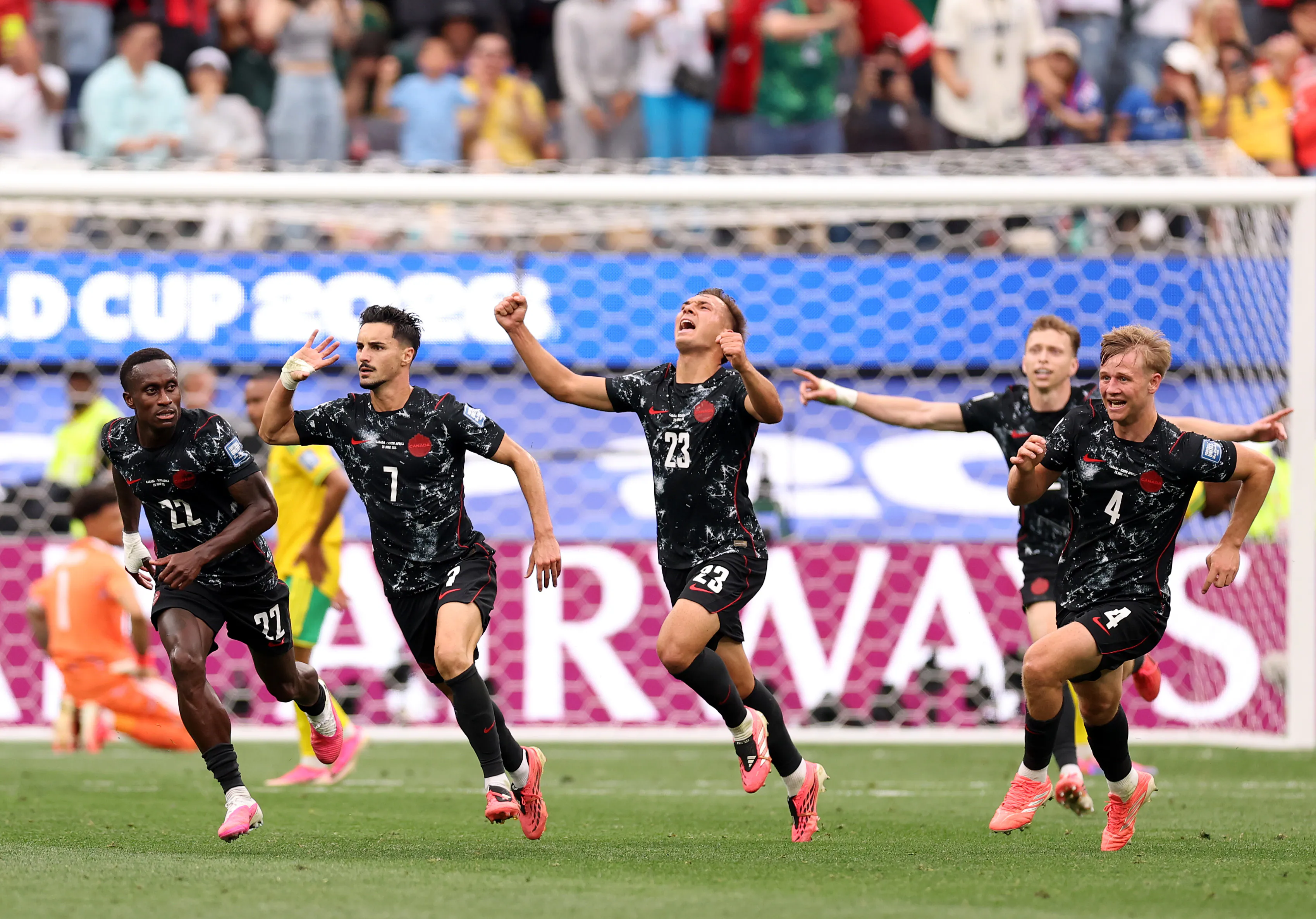 Canada beats South Africa, advances to World Cup round of 16