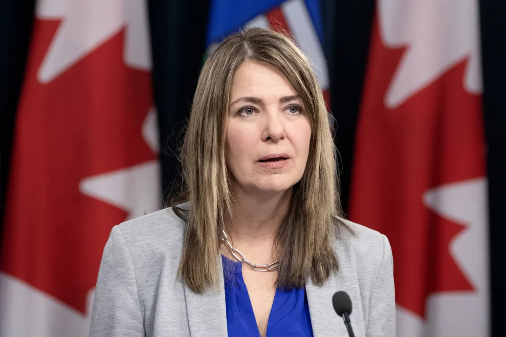 Premier Smith defends AISH-to-ADAP transition as fears mount