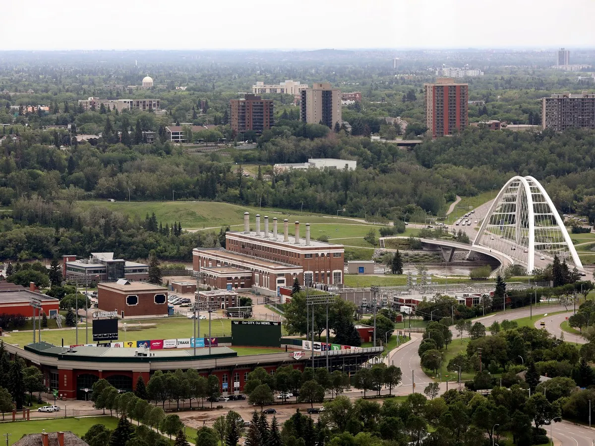 Edmonton's infrastructure renewal plan targets $2.8 billion in repairs through 2030