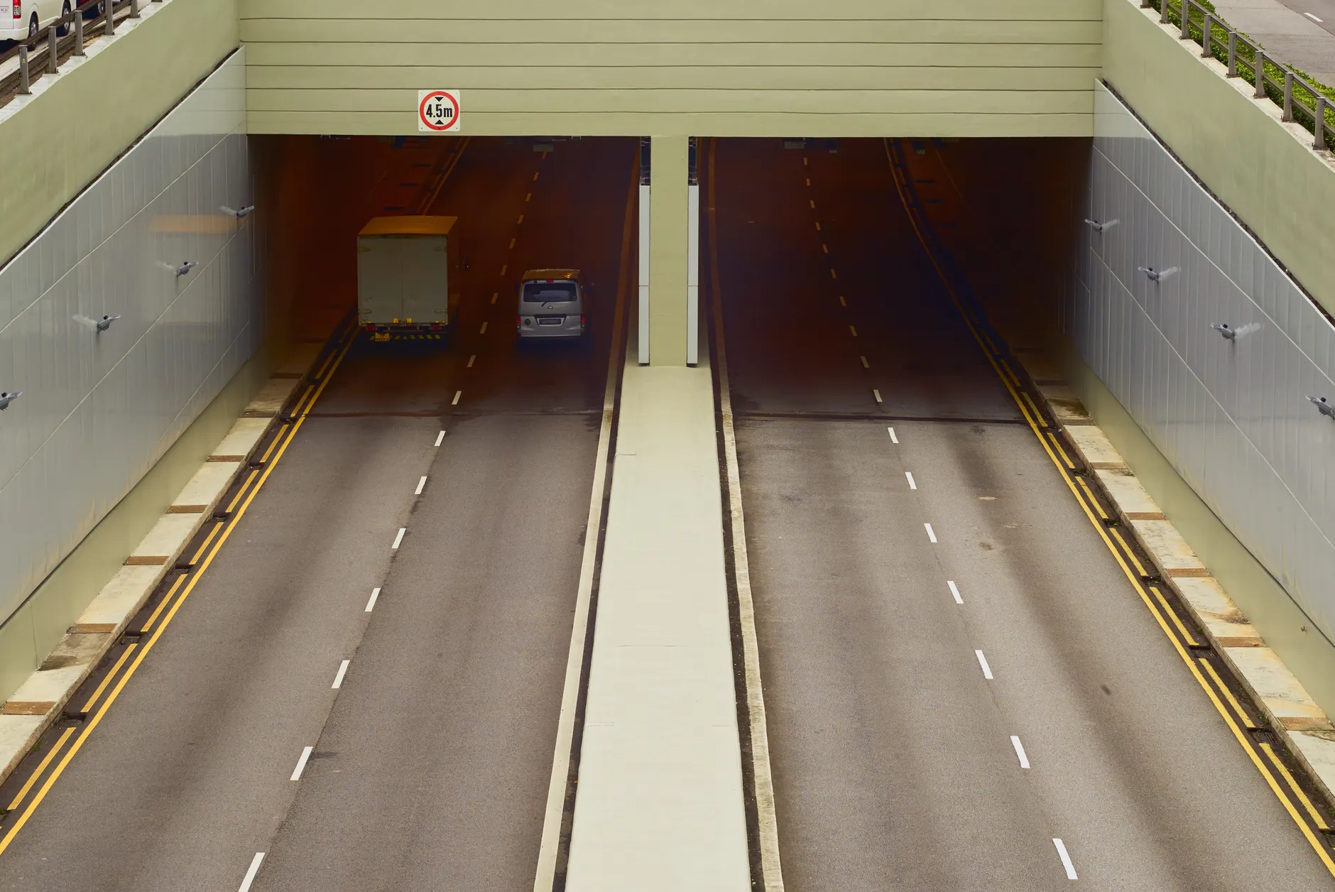 Highway 25 tunnel toward South Shore closes Friday through Tuesday for fire panel repairs